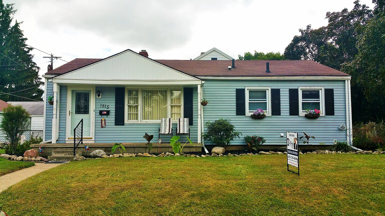 1515 Gould Rd photo 1