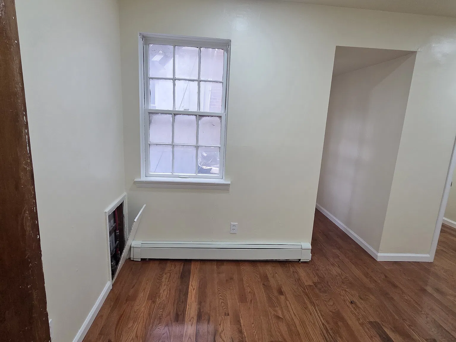 1 bed, 300 sqft, $1,725 — Photo 4