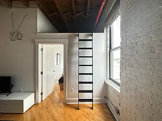 Rented by Dream Space Realty