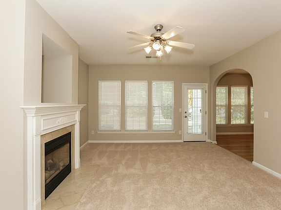 2nd image of 2542 Carmathen Rd