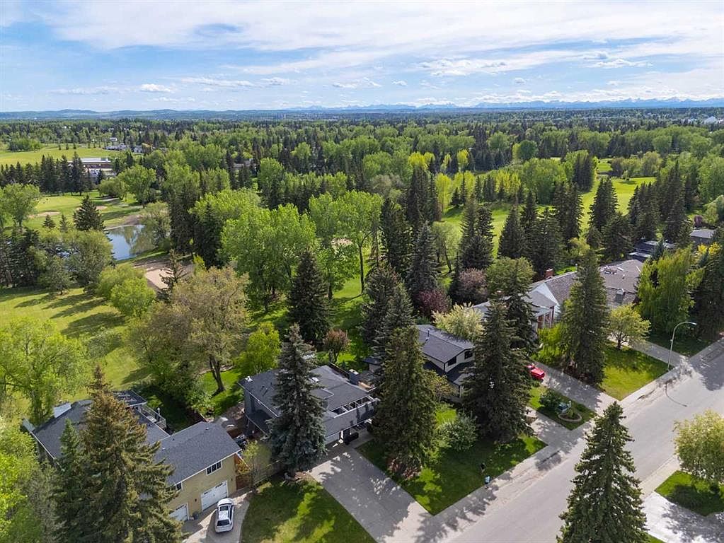 11023 N Willowfern Dr SE