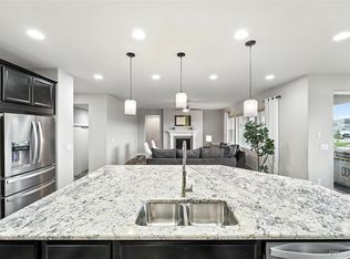 18541 W 93rd Pl, Arvada, CO 80007