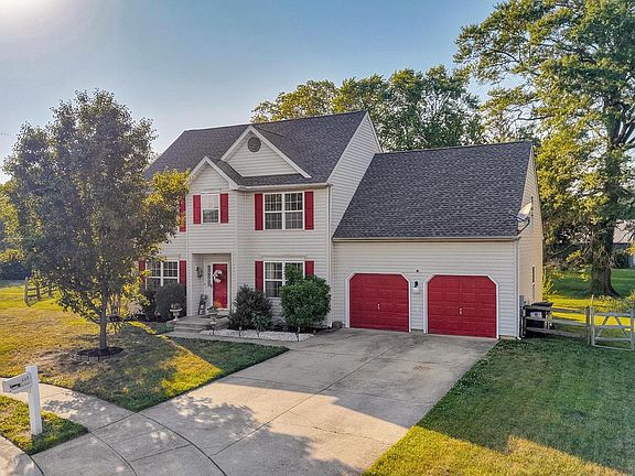 2nd image of 345 Sunnyside Ln