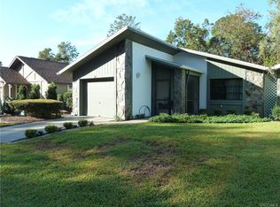 68 Golfview Dr, Homosassa, FL 34446