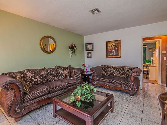4th image of 1459 S Euclid Ave APT 16