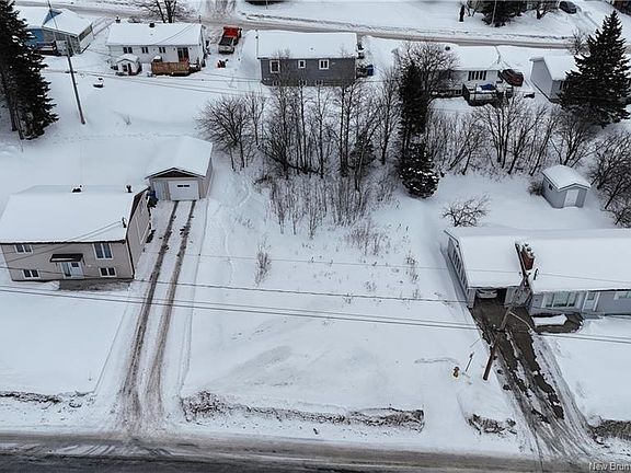 4th image of 85 Cormier Rd