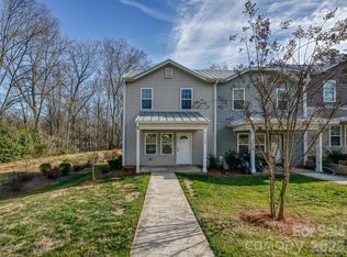 362 E Mills Ave, Mooresville, NC