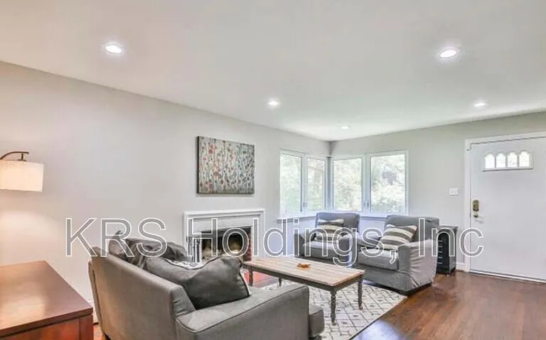 7110 Murray Ln — Photo 8