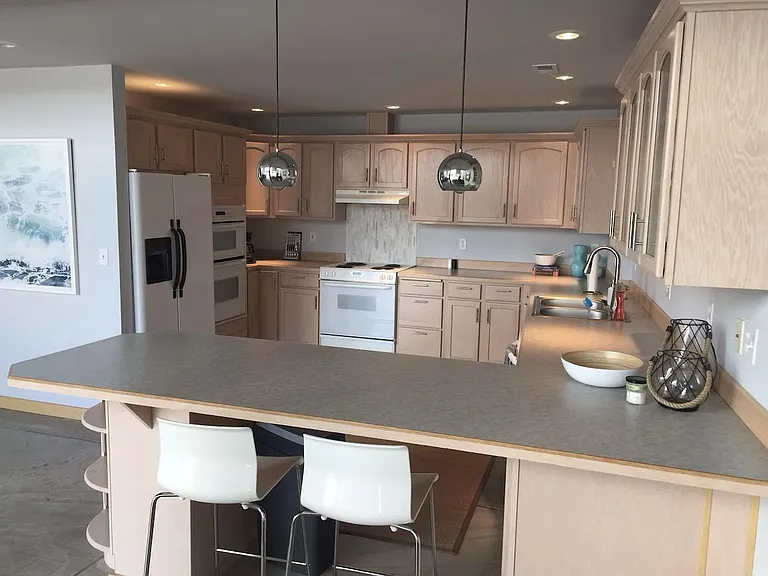 85 E Community Club Rd — Photo 9