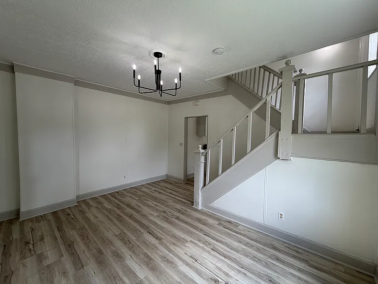 2201 E Riverside Dr #2201 — Photo 7