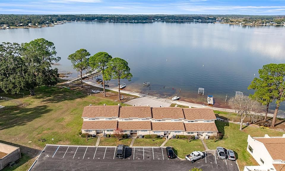 1st image of 11001 SE Sunset Harbor Rd #B14