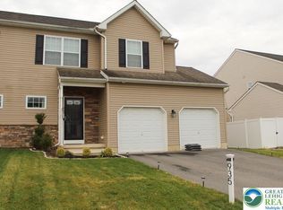 935 Graystone Cir, Northampton, PA 18067