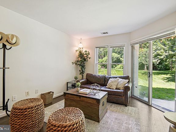 2nd image of 7592 Lakeside Village Dr #H-7592h