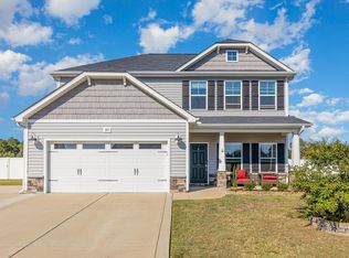 349 Gadson Dr, Hope Mills, NC 28348