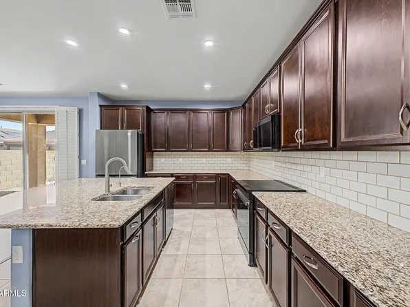 15753 W MCKINLEY Street, Goodyear, AZ 85338