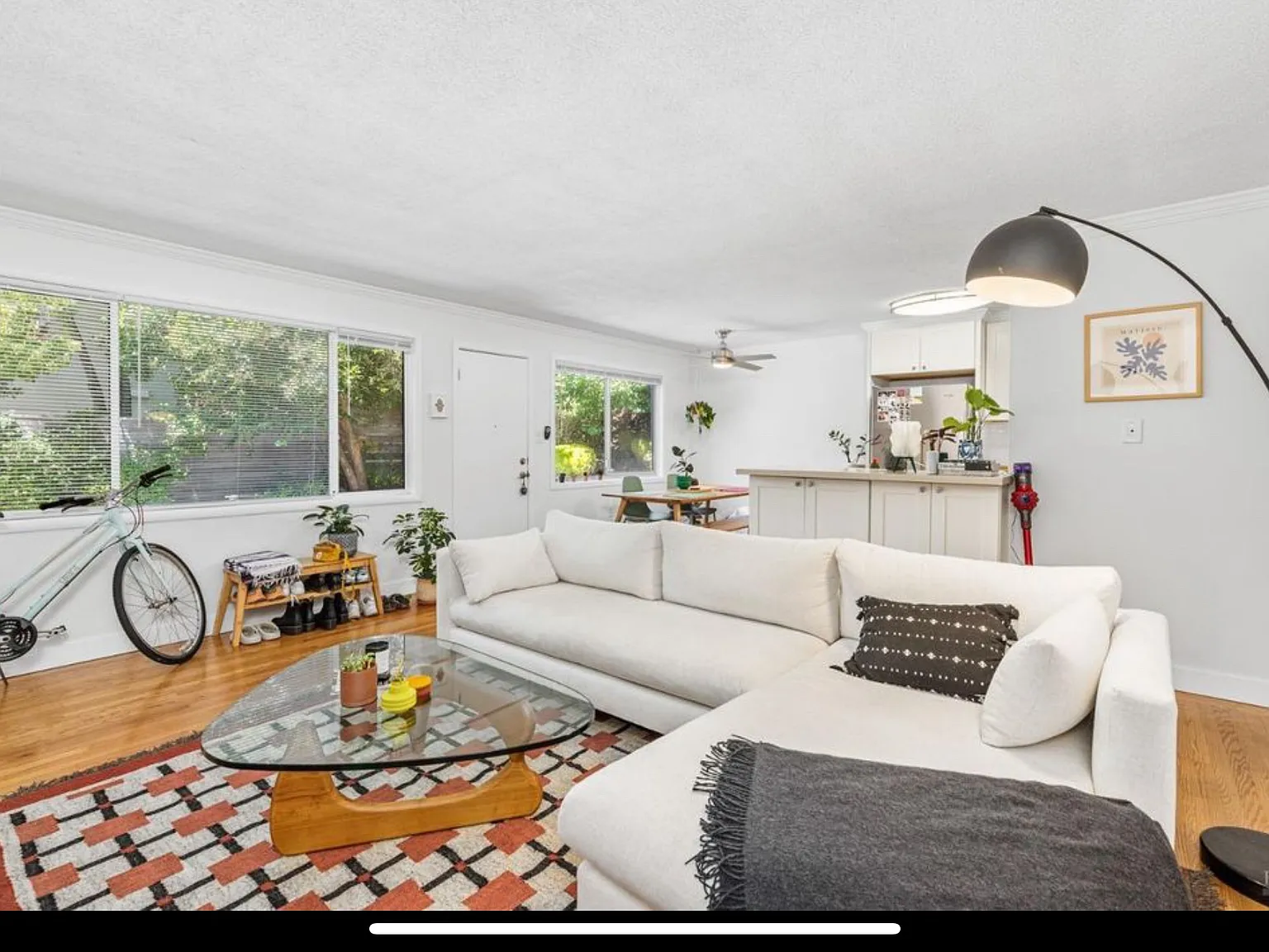 2 bed, 870 sqft, $3,495 — Photo 4