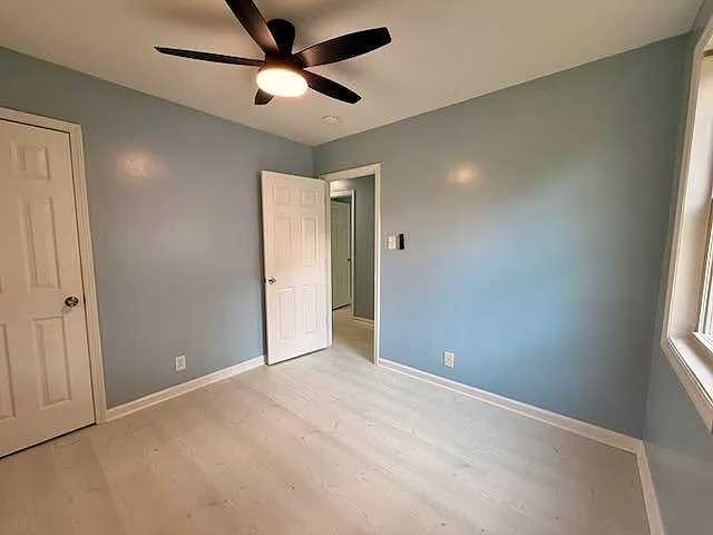 Unit Photo