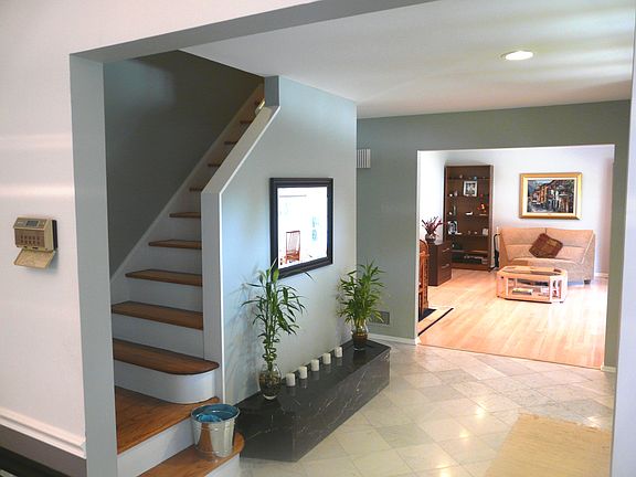 2nd image of 24 Stone Dr