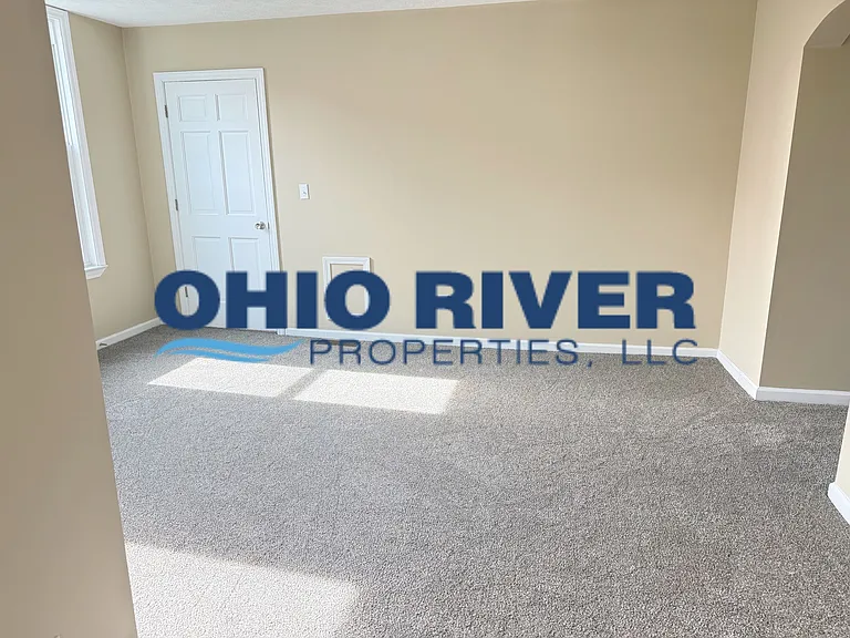 1219 Garfield St #1 — Photo 3