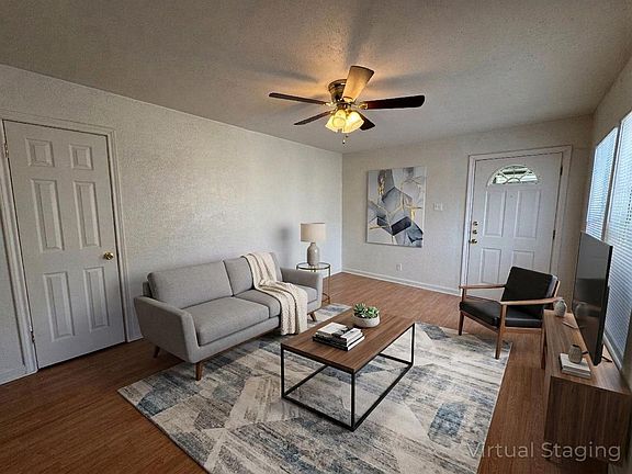 3rd image of 810-812 Estelle Ave #810