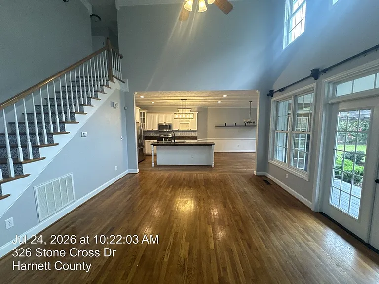 326 Stone Cross Dr — Photo 15