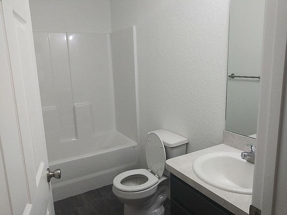 4th image of 6469 NW 57th Ave