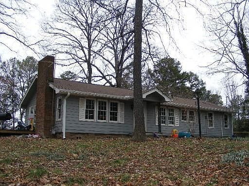 1st image of 895 Elnora Dr