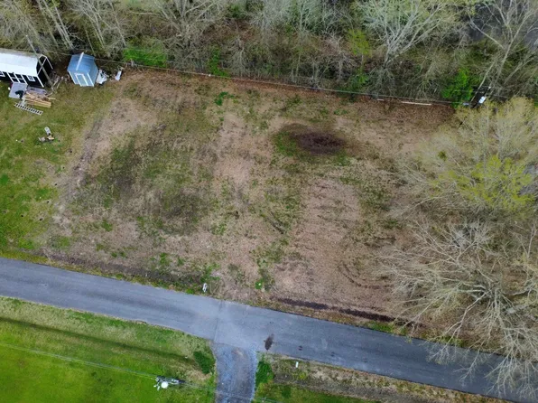 Rod Anderson Rd, Saint Amant, LA 70774