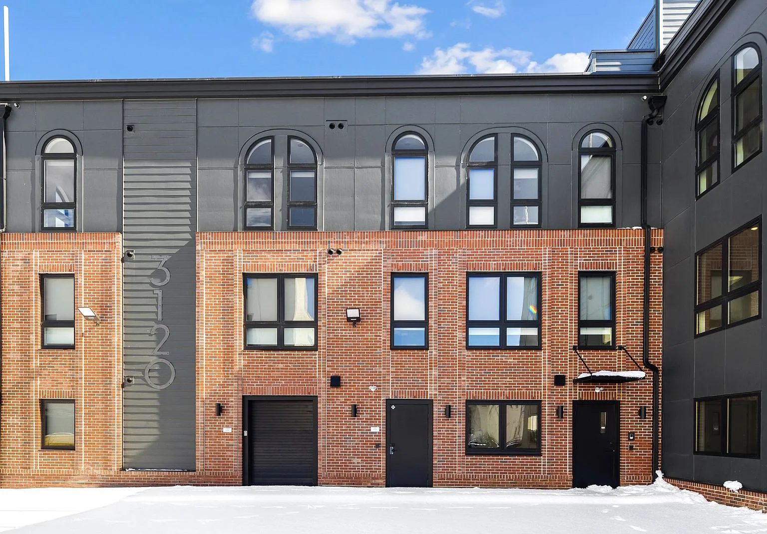 Welcome to Residence at North Park One — Photo 2