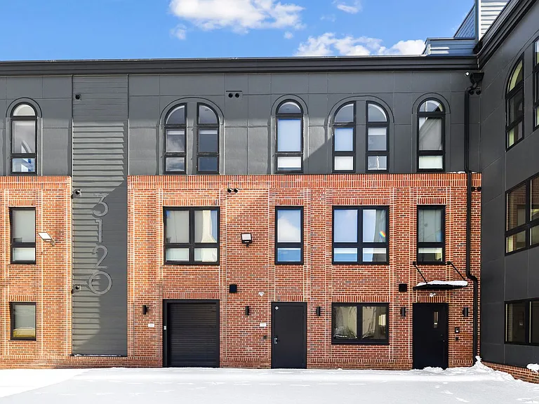 Welcome to Residence at North Park One — Photo 2
