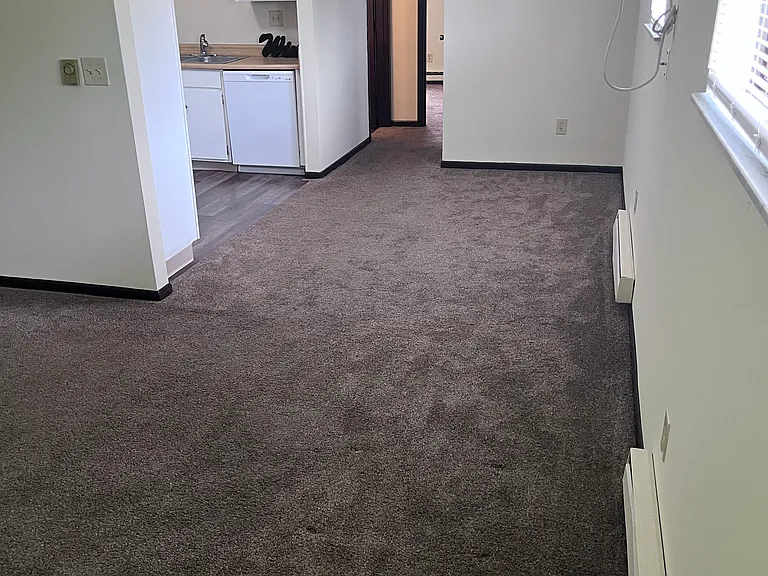 5486 Camelot Dr #26 — Photo 4