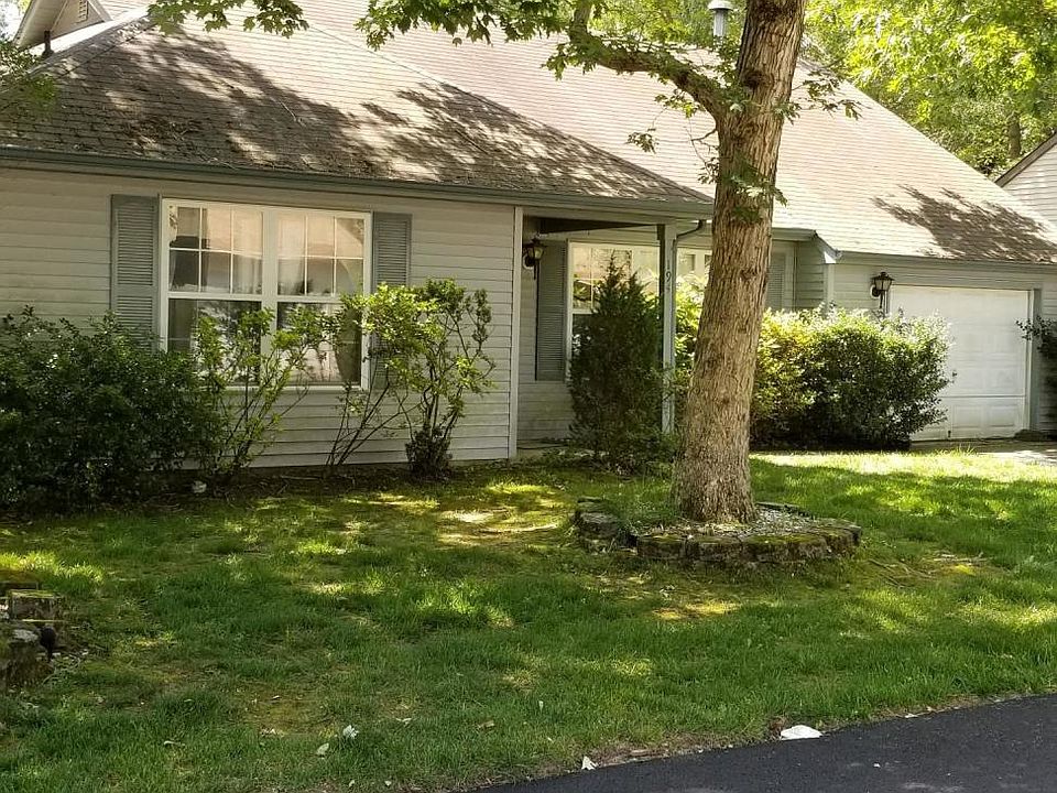 1st image of 194 Morning Glory Ln