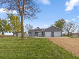 11405 110th St, Cologne, MN 55322