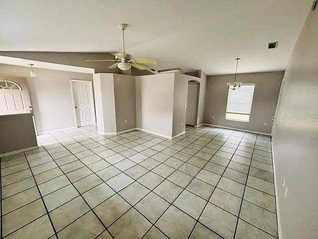 2830 Ascot Ln — Photo 9