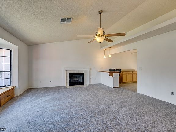 5th image of 1621 Sunrise View Dr