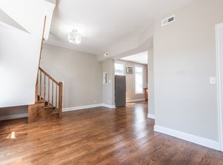 2120 W Lyndale St APT 3F, Chicago, IL 60647