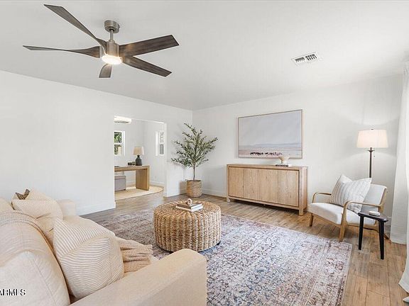5th image of 4427 E TURNEY Avenue