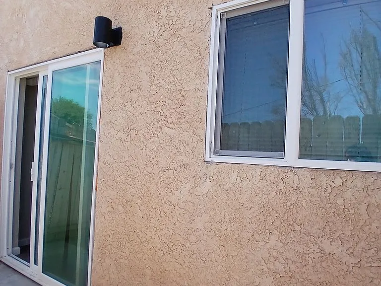305 N Lake Ave — Photo 13