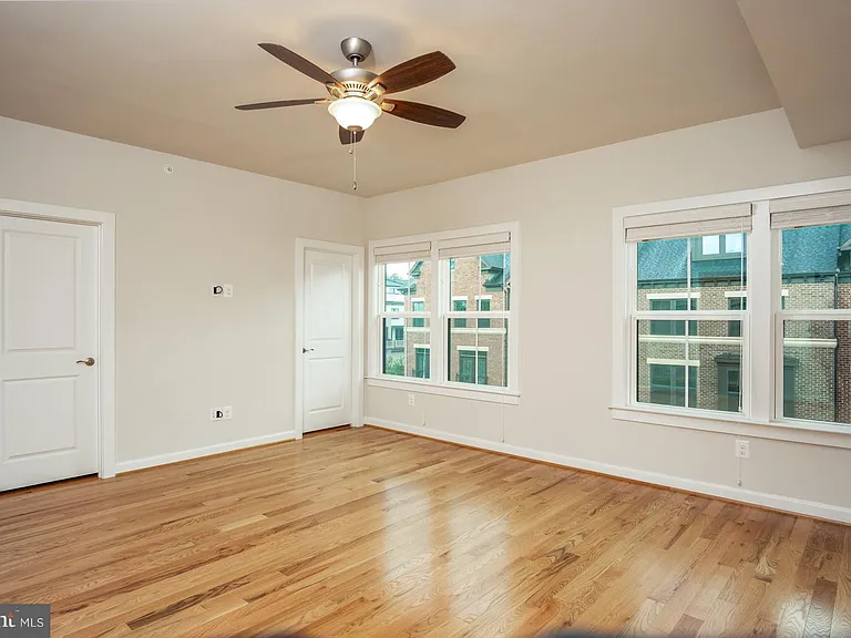 43375 Whitehead Ter — Photo 19