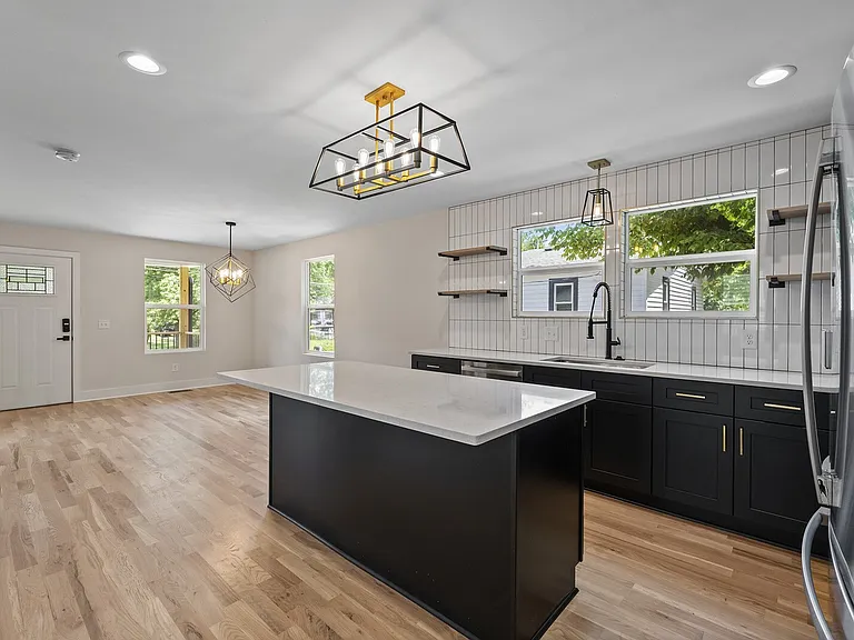 1004 Virginia Ave — Photo 19