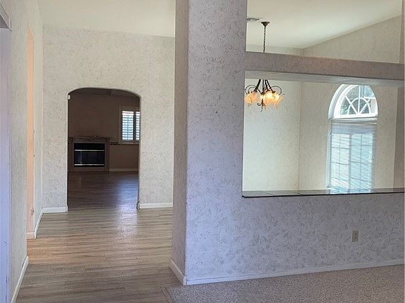5th image of 6704 Lost River Ct