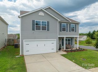 1903 Eastway Dr, Dallas, NC 28034