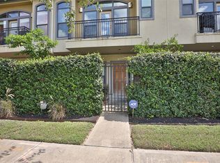 1115 Saint Charles St, Houston, TX 77003