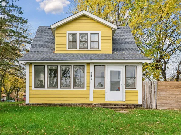 1621 Arcade St, Saint Paul, MN 55106