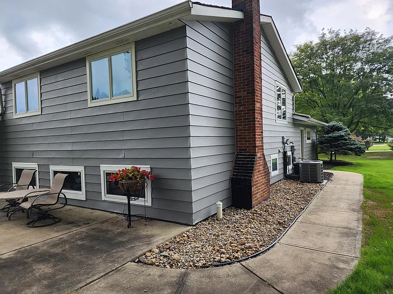 Village Green Dr — Photo 4