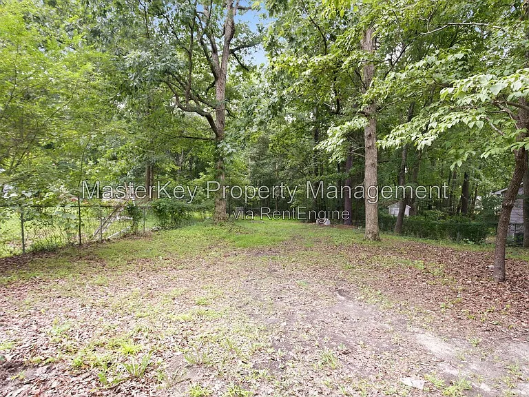 5017 Walton Hill Rd — Photo 26