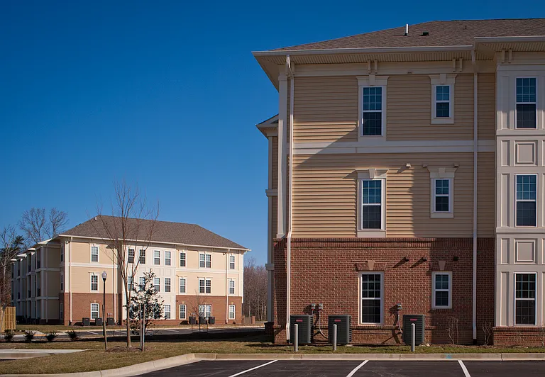 The Nines at Gleneagles Apartments — Photo 1