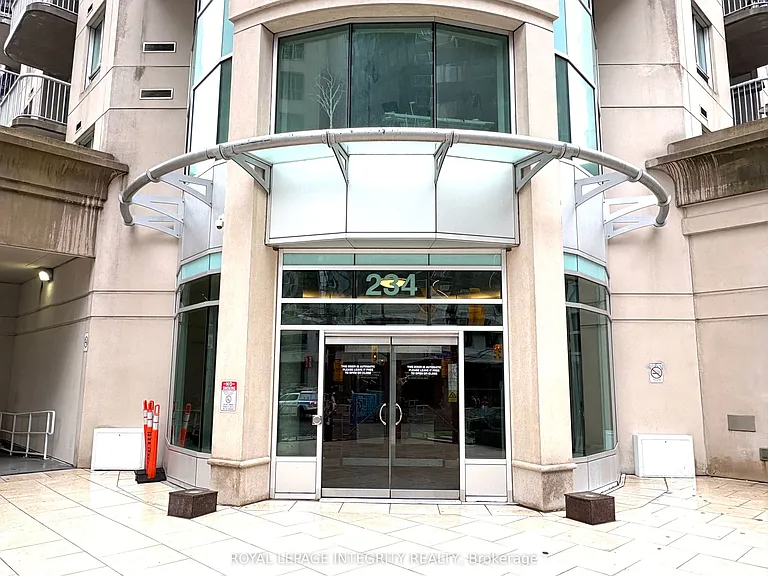 234 Rideau St #504A — Photo 2