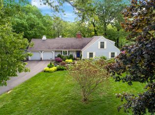 34 River Edge Farms Rd, Madison, CT 06443