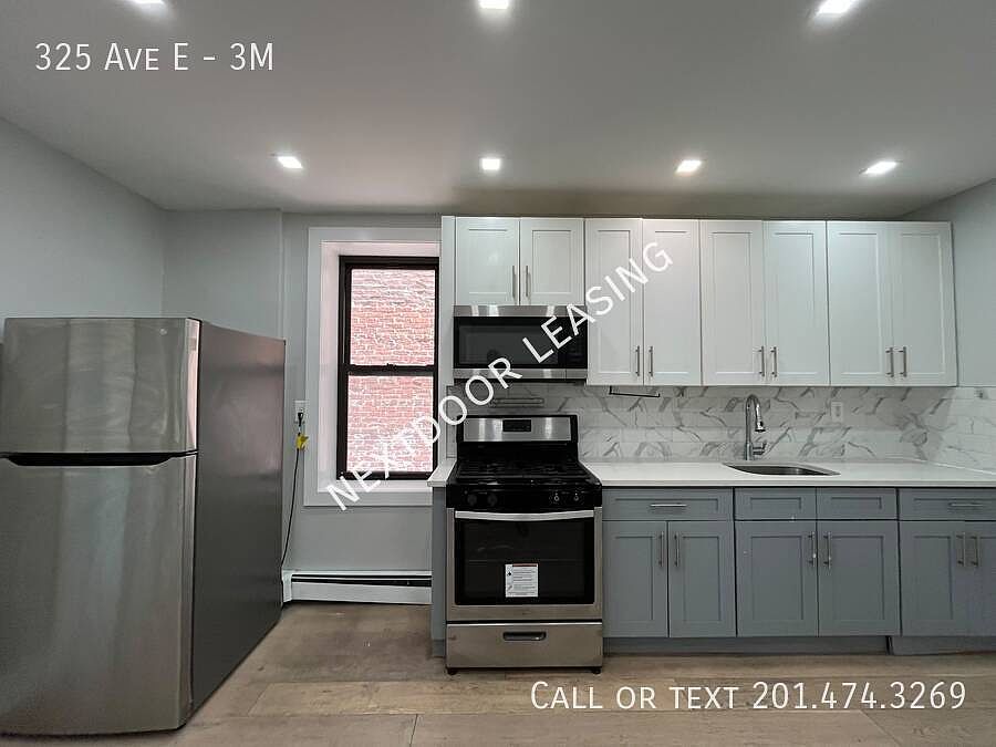 1st image of 325 Avenue E #3M